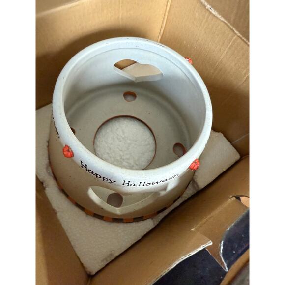 VTG Halloween Ceramic Candle Lamp witch casts a spooky glow with original box - Picture 9 of 10